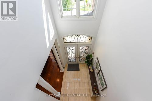 2522 Lyndhurst Drive, Oakville, ON - Indoor Photo Showing Other Room