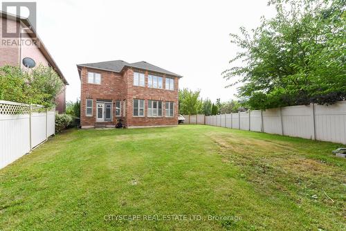 2522 Lyndhurst Drive, Oakville (Iroquois Ridge North), ON - Outdoor