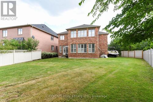 2522 Lyndhurst Drive, Oakville, ON - Outdoor