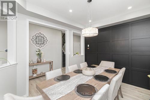 57 Larry Crescent, Haldimand, ON - Indoor Photo Showing Dining Room