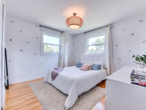 Bedroom - 23 Av. Summerhill, Pointe-Claire, QC - Indoor Photo Showing Bedroom