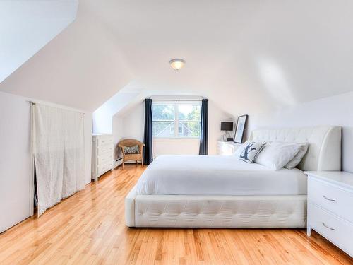 Master bedroom - 23 Av. Summerhill, Pointe-Claire, QC - Indoor Photo Showing Bedroom