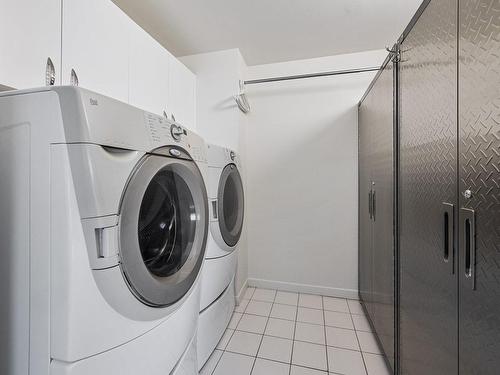 Laundry room - 1501-70 Rue De La Barre, Longueuil (Le Vieux-Longueuil), QC - Indoor Photo Showing Laundry Room