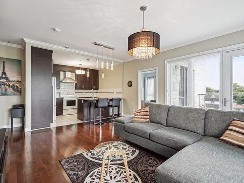 Vue d'ensemble - 412-3350 Boul. De La Concorde E., Laval (Duvernay), QC - Indoor Photo Showing Living Room