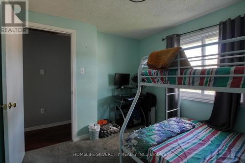 12 Portsmouth Road, London, ON - Indoor Photo Showing Bedroom