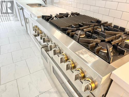 44 Miller Drive, Hamilton (Ancaster), ON - Indoor Photo Showing Kitchen