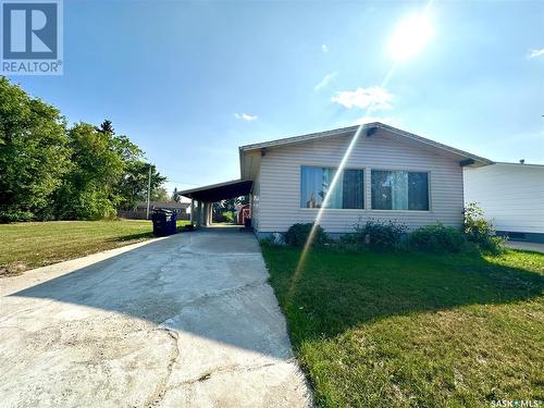 236 2Nd Avenue W, Spiritwood, SK - Outdoor