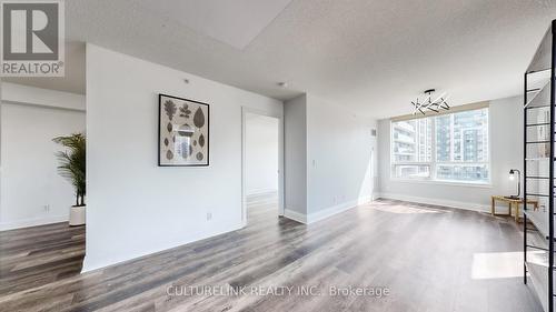 307 - 370 Highway 7 E, Richmond Hill (Doncrest), ON - Indoor Photo Showing Other Room