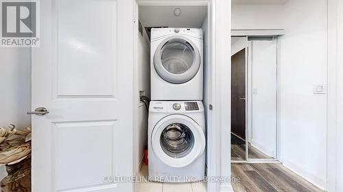 307 - 370 Highway 7 E, Richmond Hill, ON - Indoor Photo Showing Laundry Room