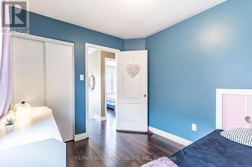 15 Seed House Lane, Halton Hills (Georgetown), ON - Indoor Photo Showing Bedroom