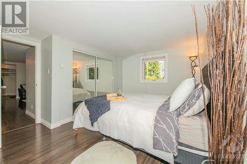 779 Bayview Drive, Ottawa, ON - Indoor Photo Showing Bedroom