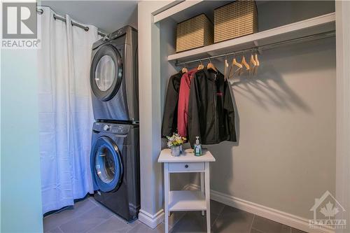 779 Bayview Drive, Ottawa, ON - Indoor Photo Showing Laundry Room