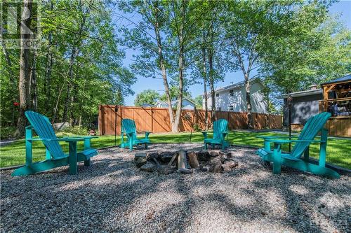 779 Bayview Drive, Ottawa, ON - Outdoor With Backyard