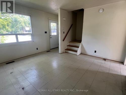 41 Maryknoll Avenue, Kawartha Lakes (Lindsay), ON - Indoor Photo Showing Other Room