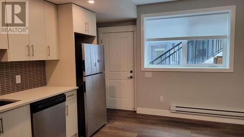 2590 Crown Crest Drive, West Kelowna, BC - Indoor Photo Showing Kitchen