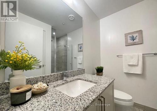 525E - 278 Buchanan Drive, Markham (Unionville), ON - Indoor Photo Showing Bathroom