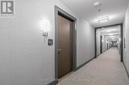 525E - 278 Buchanan Drive, Markham, ON - Indoor Photo Showing Other Room