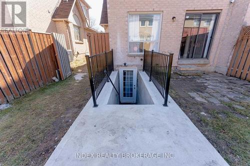 117 Richwood Crescent, Brampton (Bram West), ON - Outdoor With Exterior