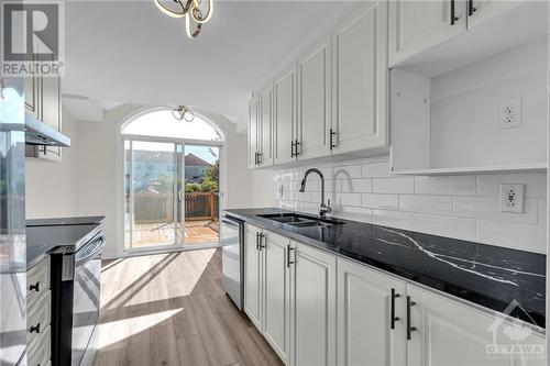 2276 Brockstone Crescent, Ottawa, ON - Indoor Photo Showing Kitchen With Double Sink With Upgraded Kitchen