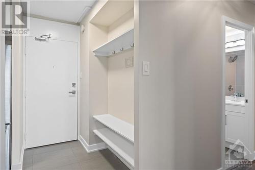 2020 Jasmine Crescent Unit#410, Ottawa, ON - Indoor