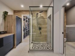 Ensuite bathroom - 