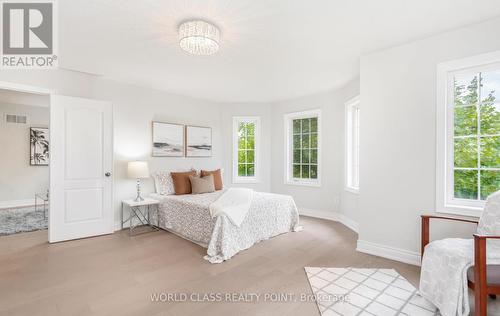 22 Serviceberry Crescent, Brampton (Vales Of Castlemore), ON - Indoor Photo Showing Bedroom