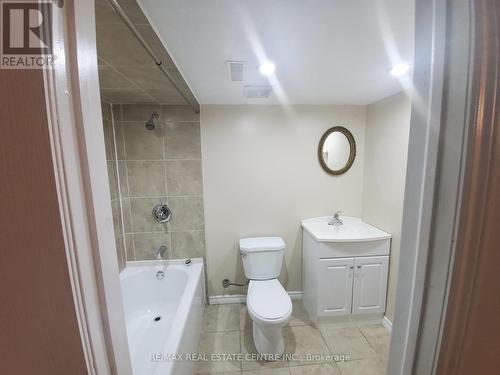 42 Ridgemore Crescent, Brampton (Fletcher'S Meadow), ON - Indoor Photo Showing Bathroom