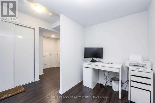 517 - 30 Meadowglen Place, Toronto (Woburn), ON - Indoor Photo Showing Office