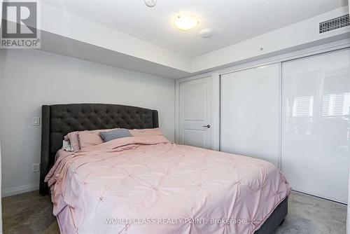 517 - 30 Meadowglen Place, Toronto (Woburn), ON - Indoor Photo Showing Bedroom