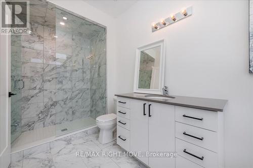 68 Wyn Wood Lane, Orillia, ON - Indoor Photo Showing Bathroom