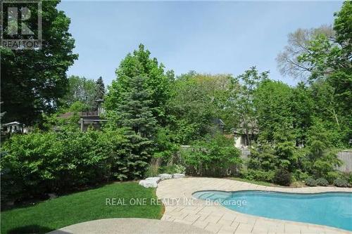 531 Jeanette Drive, Oakville, ON - Outdoor With In Ground Pool