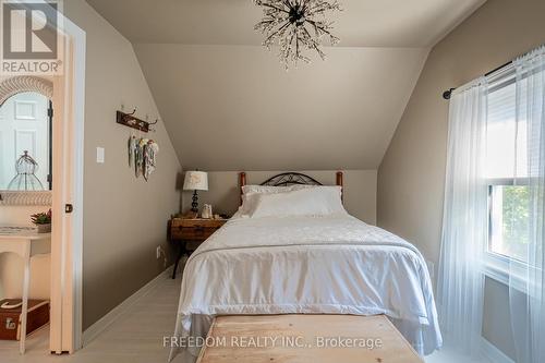 250 Harvey Street, Orillia, ON - Indoor Photo Showing Bedroom