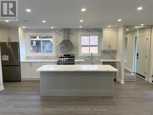 8 Maplehurst Crescent, Barrie (Cundles East), ON - Indoor Photo Showing Kitchen