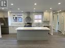 8 Maplehurst Crescent, Barrie, ON  - Indoor Photo Showing Kitchen 