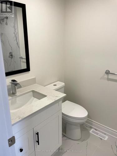 8 Maplehurst Crescent, Barrie (Cundles East), ON - Indoor Photo Showing Bathroom