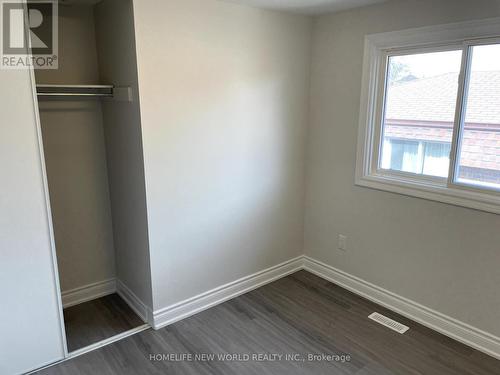 8 Maplehurst Crescent, Barrie (Cundles East), ON - Indoor Photo Showing Other Room