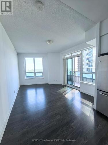 1101 - 7171 Yonge Street, Markham, ON - Indoor Photo Showing Other Room