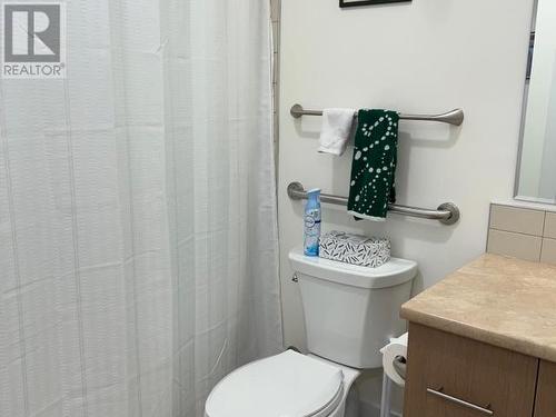 203-210 Hawkins Street, Whitehorse, YT - Indoor Photo Showing Bathroom