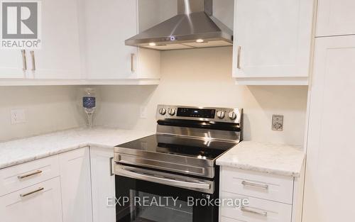 3 - 681 Whitaker Street, Peterborough (Ashburnham), ON - Indoor Photo Showing Kitchen