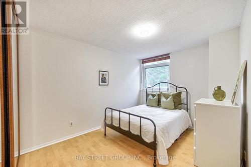 309 - 7811 Yonge Street, Markham (Thornhill), ON - Indoor Photo Showing Bedroom