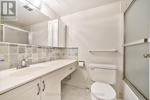 309 - 7811 Yonge Street, Markham (Thornhill), ON - Indoor Photo Showing Bathroom