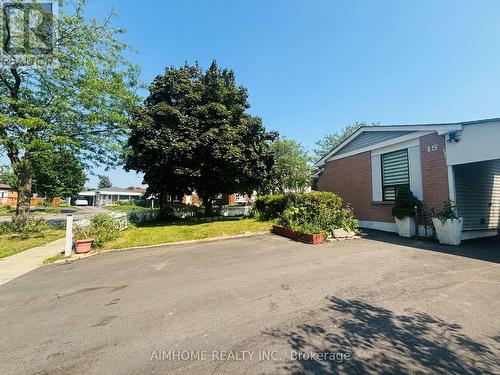 15 Lighthall Crescent, Toronto (Malvern), ON - Outdoor