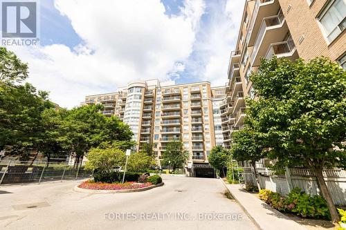 404 - 650 Lawrence Avenue W, Toronto (Englemount-Lawrence), ON - Outdoor With Balcony With Facade