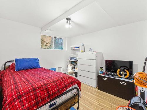 Chambre Ã Â coucher - 303 Rue P.-É.-Borduas, Laval (Sainte-Rose), QC - Indoor Photo Showing Bedroom