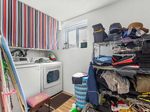 Chambre Ã Â coucher - 303 Rue P.-É.-Borduas, Laval (Sainte-Rose), QC - Indoor Photo Showing Laundry Room