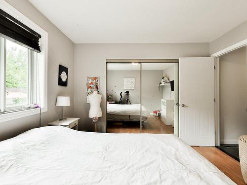 Bedroom - 346 Rue De La Mésange, Rosemère, QC - Indoor Photo Showing Bedroom