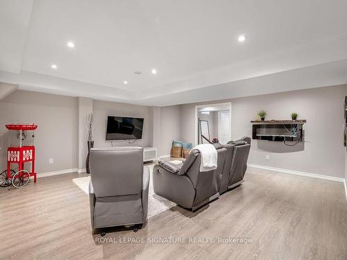 66 Alpaca Dr, Richmond Hill, ON - Indoor