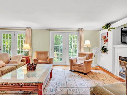 1928 Tiny Beaches Rd S, Tiny, ON - Indoor Photo Showing Living Room With Fireplace