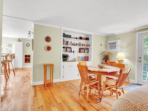 1928 Tiny Beaches Rd S, Tiny, ON - Indoor Photo Showing Dining Room