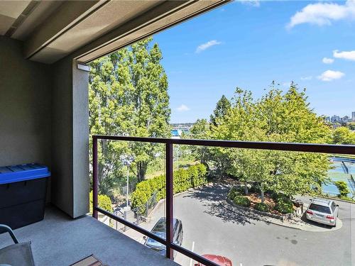 311-27 Songhees Rd, Victoria, BC - Outdoor